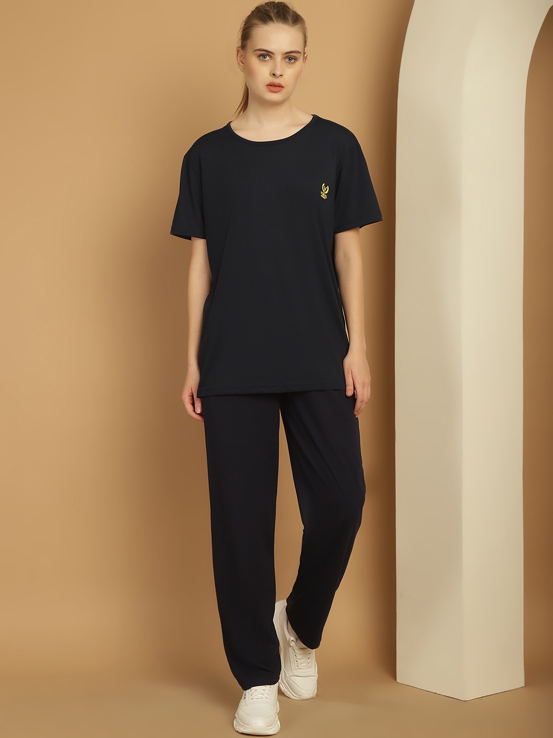 

MACK JONNEY Round Neck Cotton T-Shirt & Trousers, Navy blue