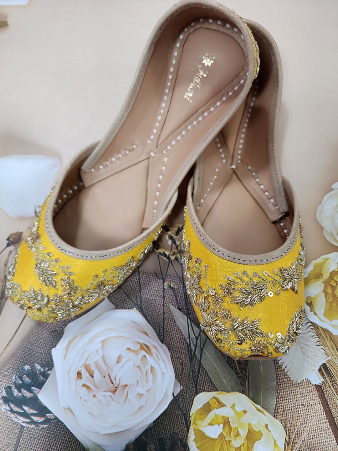 

Fulkari Embellished Round Toe Leather Mojaris, Yellow