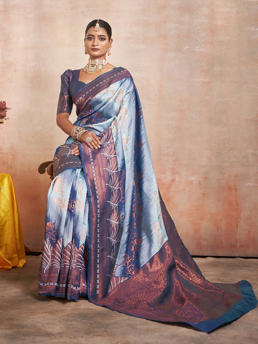 

BESUCHER Floral Printed Kanjeevaram Zari Saree, Blue