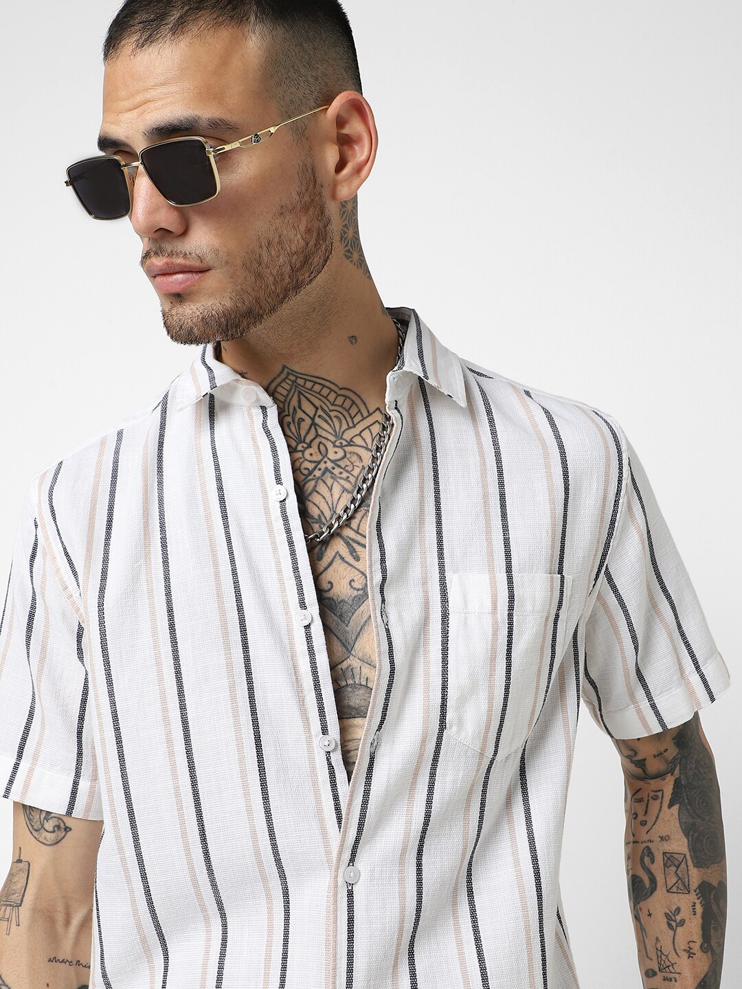 VASTRADO Slim Fit Striped Casual Shirt, White