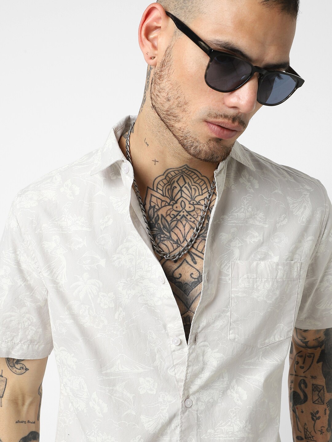 

VASTRADO Slim Fit Floral Printed Casual Shirt, Grey