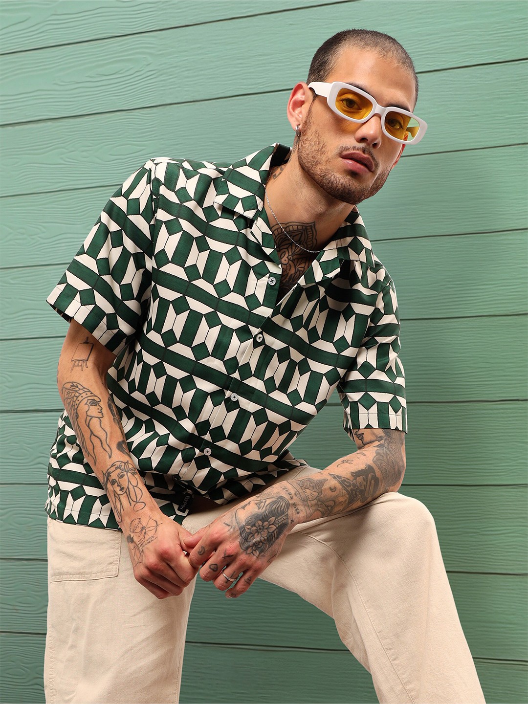 

Beyoung Classic Short Sleeves Opaque Printed Casual Shirt, Assorted