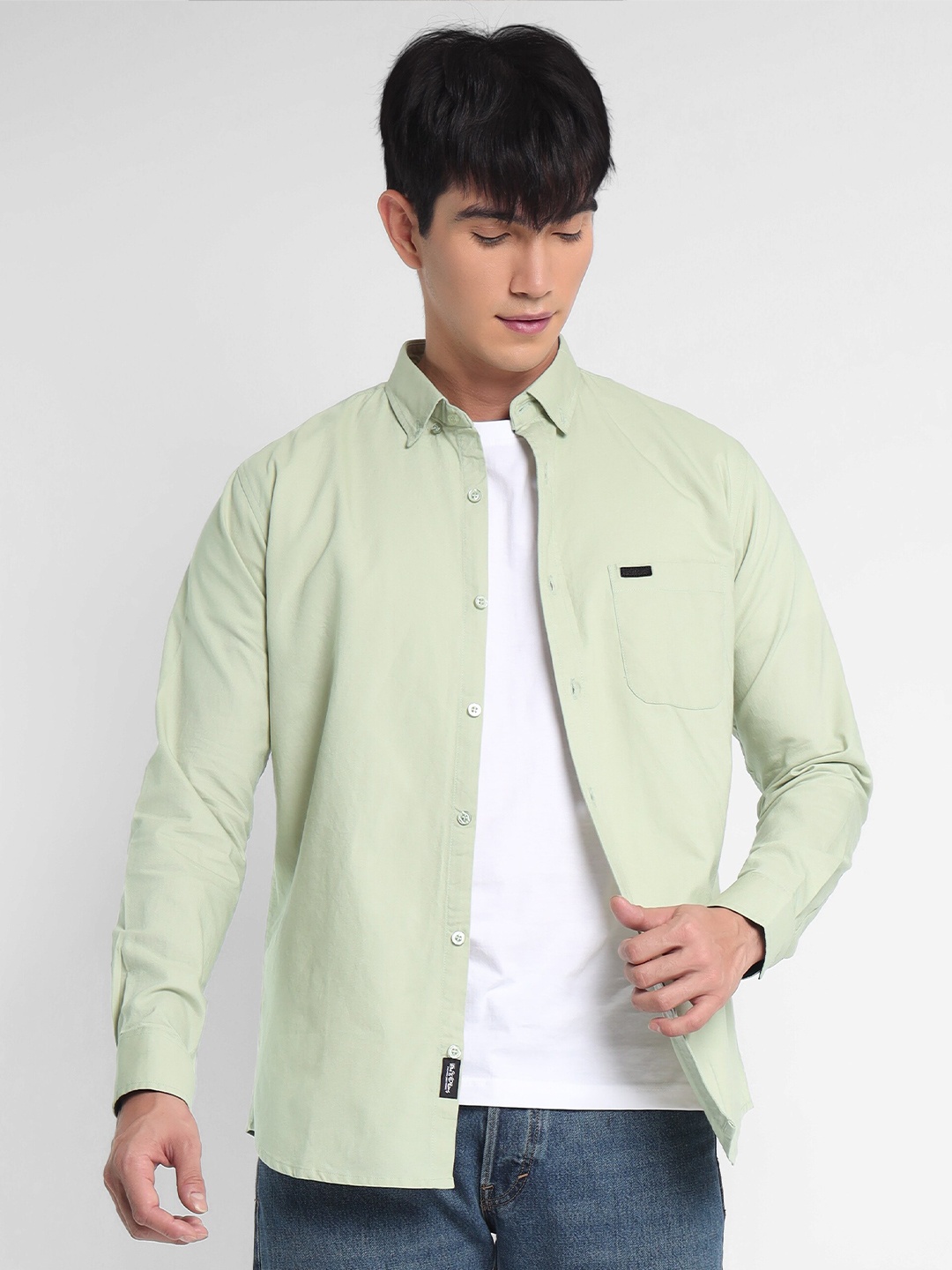 

Beyoung Classic Spread Collar Cotton Oxford Casual Shirt, Green