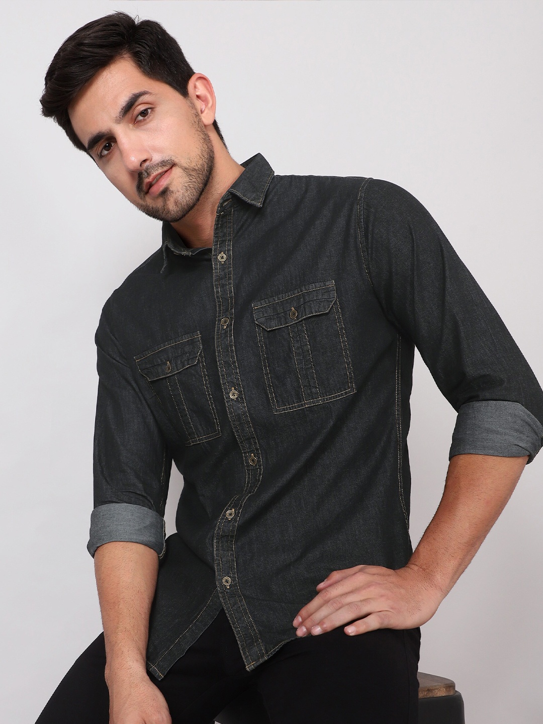 

Beyoung Classic Spread Collar Denim Casual Shirt, Black