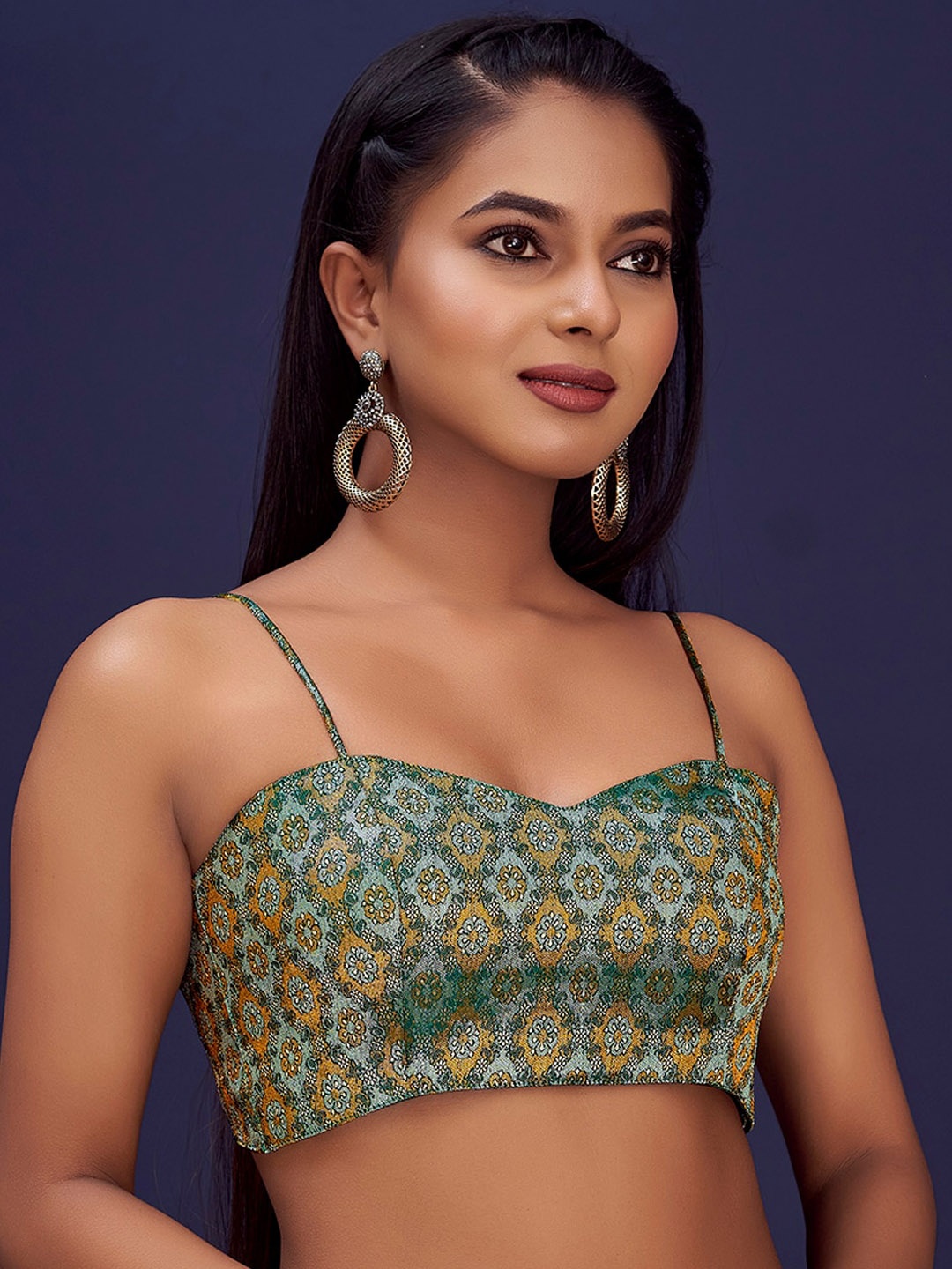 

Vardha Brocade Detailed Padded Saree Blouse, Green