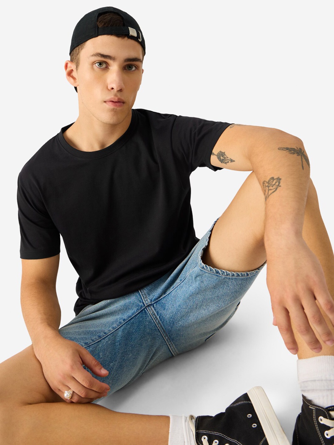 

The Souled Store Black Round Neck Cotton T-shirt
