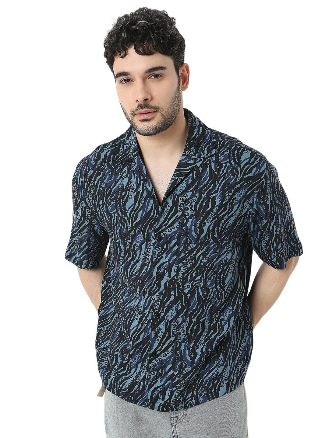 

7Shores Relaxed Abstract Printed Cuban Collar Oversized Casual Shirt, Navy blue
