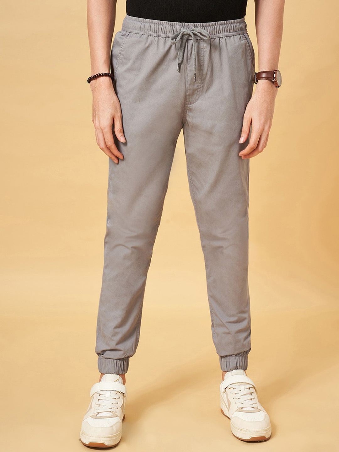 

Urban Ranger by pantaloons Men Mid-Rise Slim Fit Pure Cotton Joggers, Grey