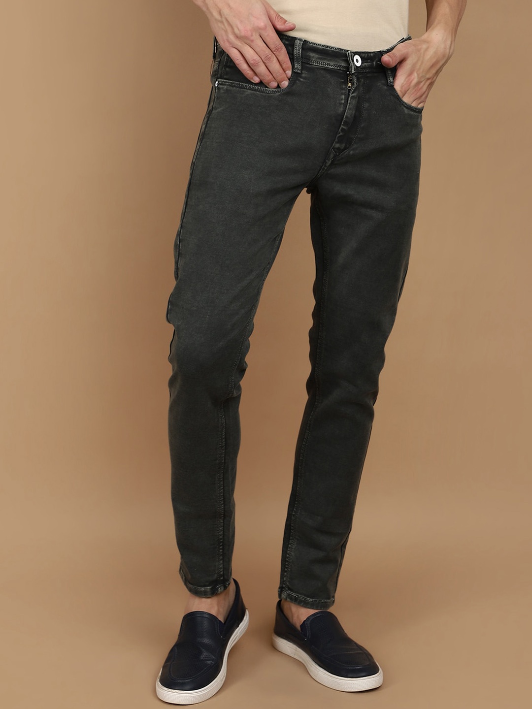 

V-Mart Men Slim Fit Mid-Rise Clean Look Cotton Jeans, Olive