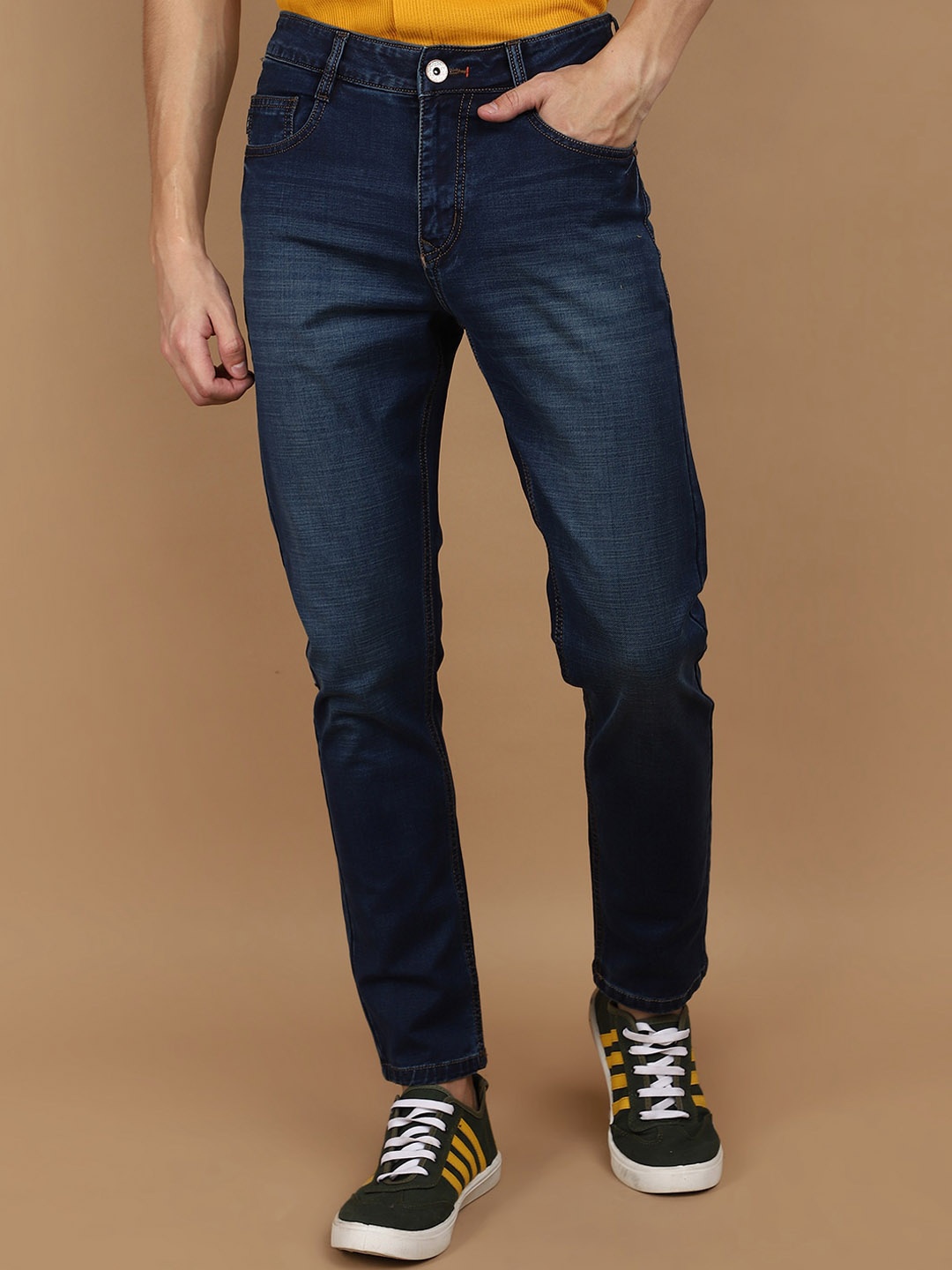 V-Mart Men Slim Fit Mid-Rise Clean Look Cotton Jeans, Blue