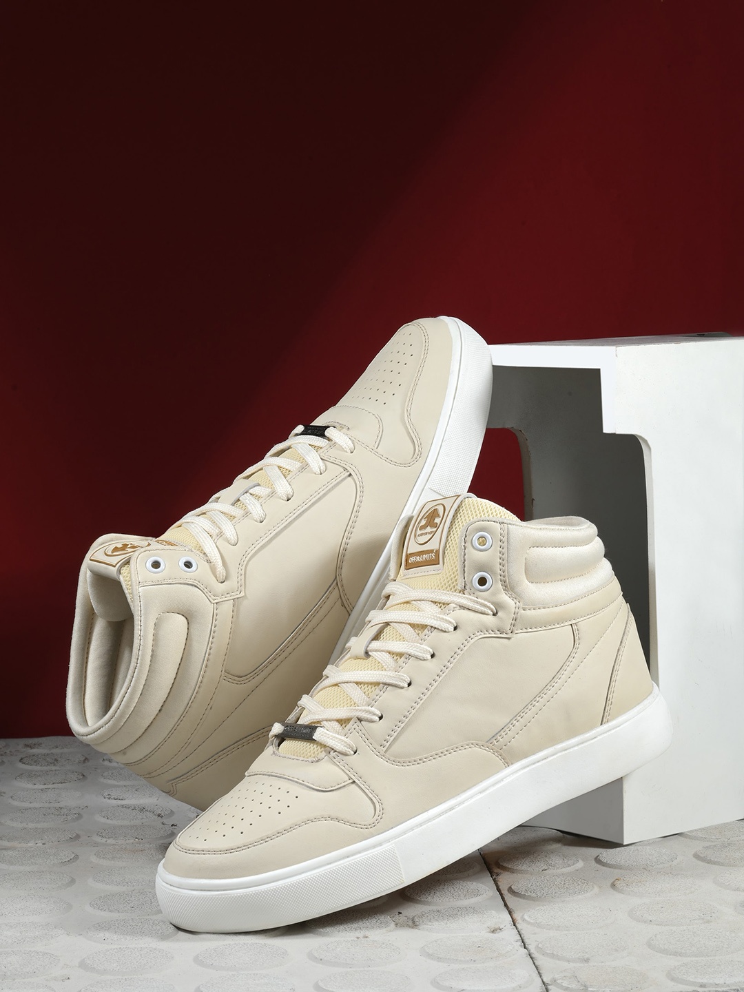 

OFF LIMITS Men Textured Round Toe Mesh Sneakers, Beige