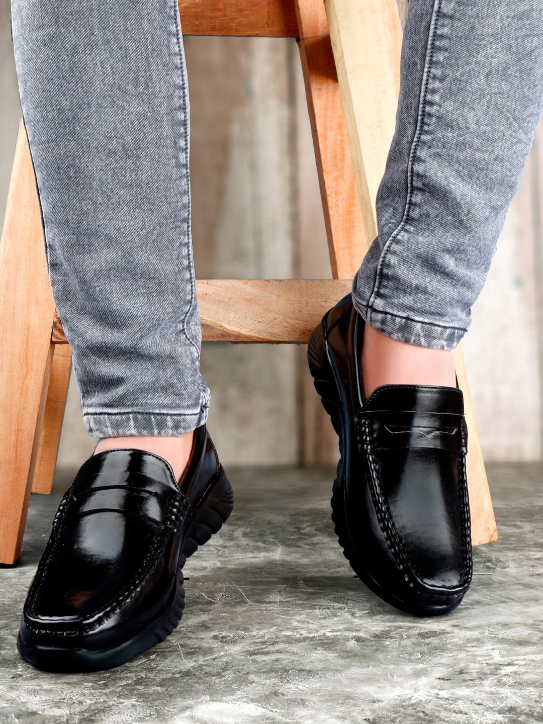 

Bxxy Men Square Toe Penny Loafers, Black