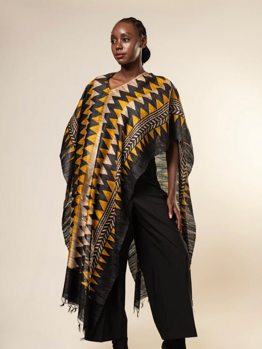 

AESHAANE Geometric Print Pure Silk 3 In 1 Cape Top, Black