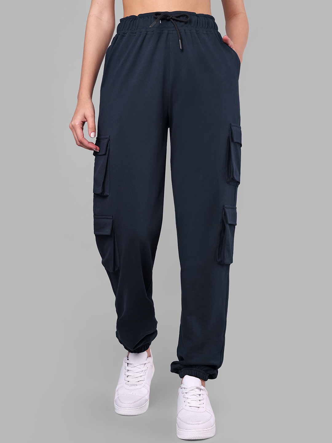 

The Roadster Lifestyle Co. Women Relaxed Fit Joggers, Navy blue