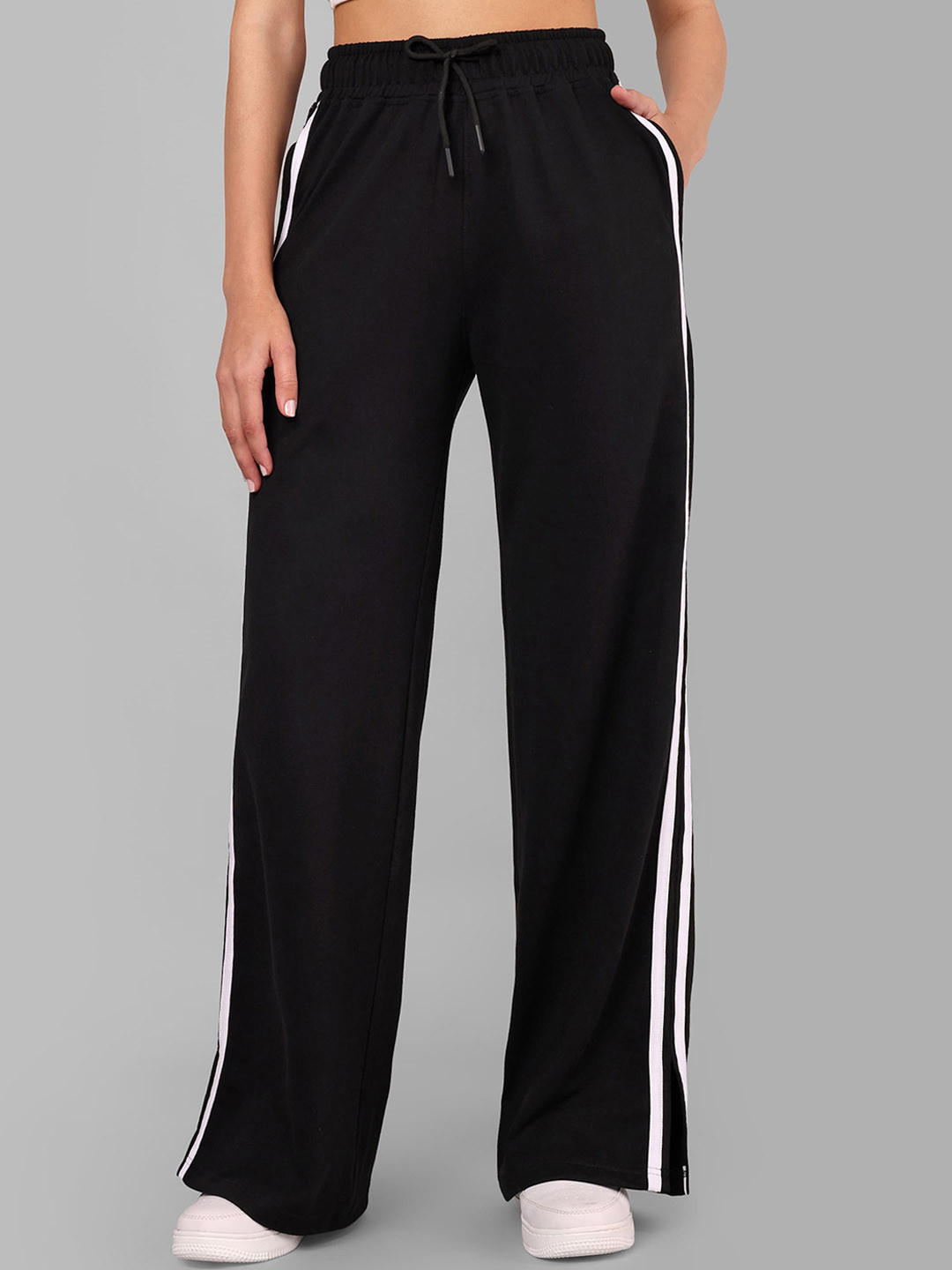 

The Roadster Lifestyle Co. Women Relaxed Fit Track Pants, Black