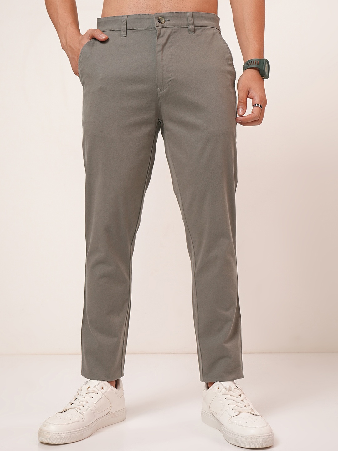 

HIGHLANDER Men Soft Feel Twill Chino Trousers, Grey