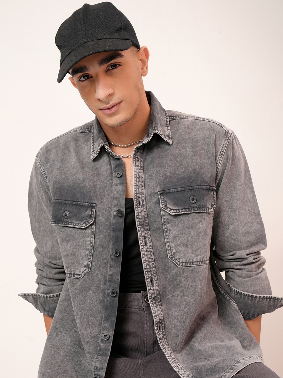 

Highlander Men Oversized Shirt, Grey