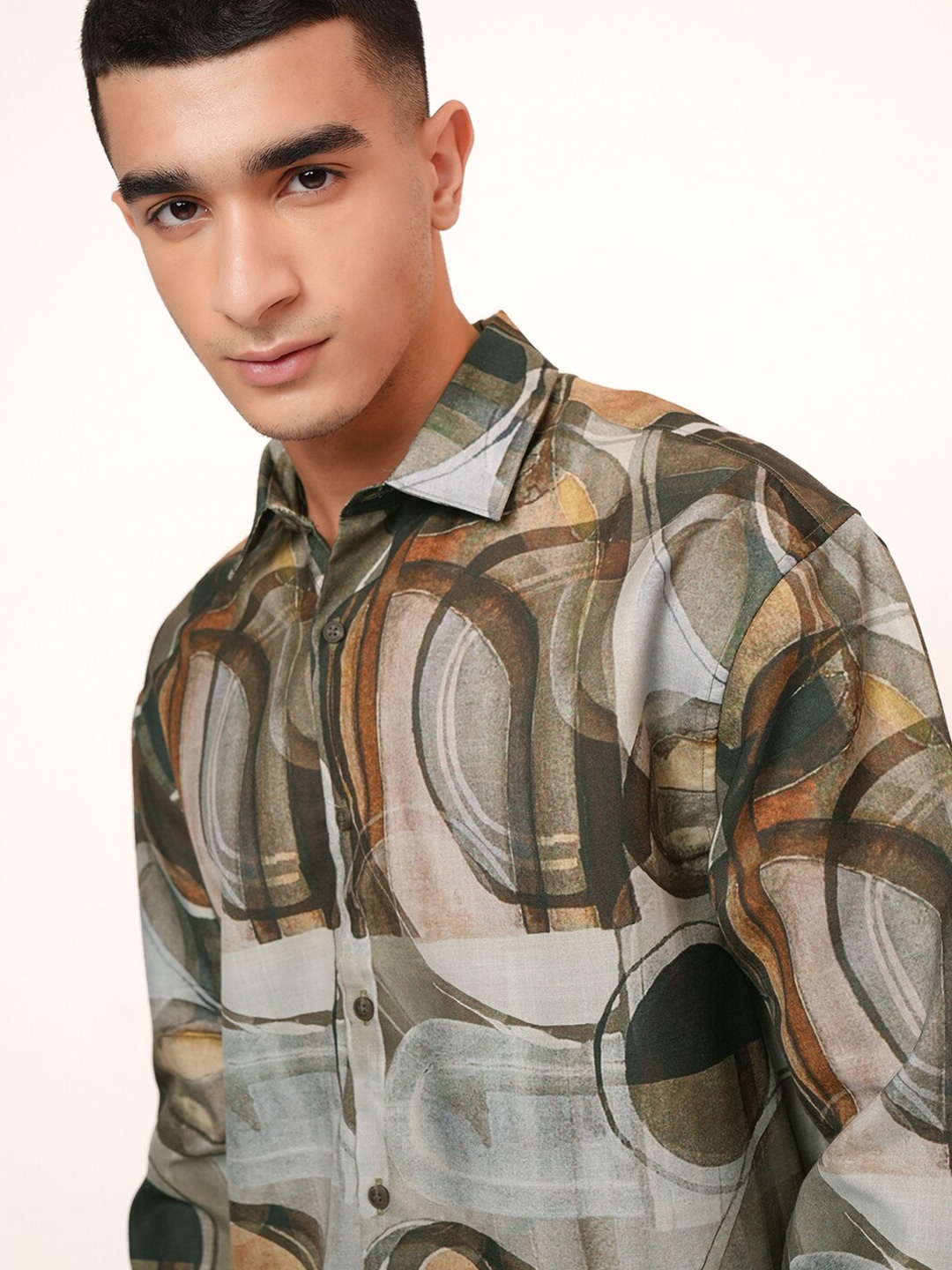 

Highlander Men Printed Oversized Shirt, Brown