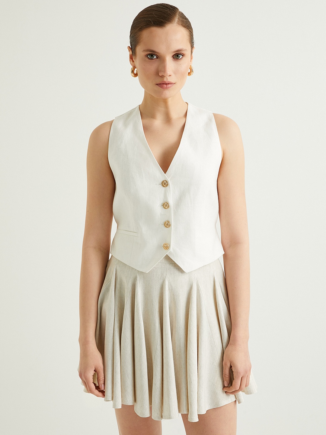 

Koton Slim-Fit V-Neck Waistcoat, Off white