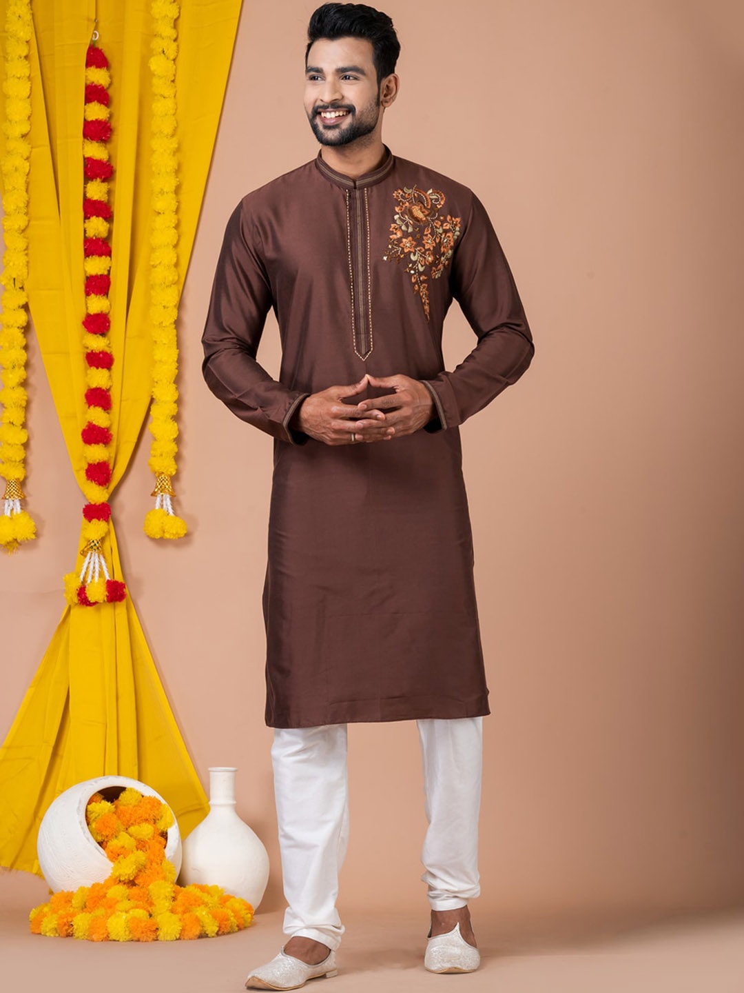 

HU - Handcrafted Uniquely Thread Work Cotton Straight Kurta, Brown