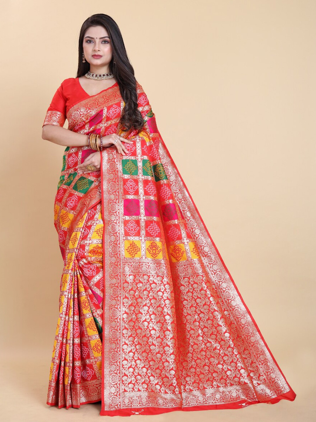 

SANJANA SILK Ethnic Motifs Woven Design Zari Pure Silk Kanjeevaram Saree, Red