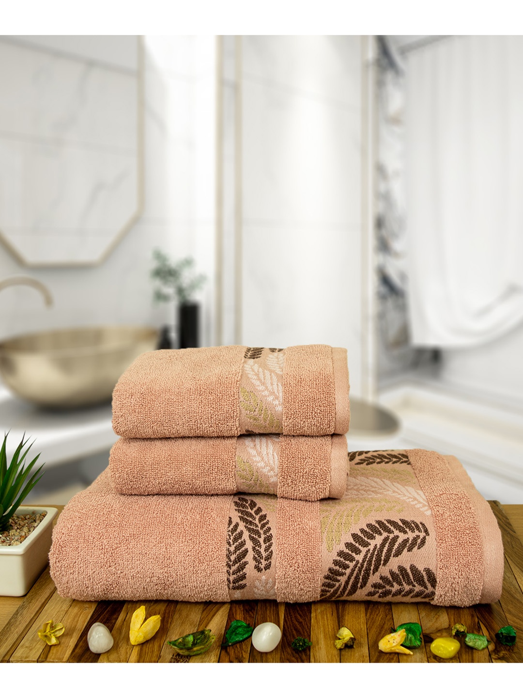 

RANGOLI Peach-Coloured & Brown 3 Pieces Double Ply Terry Cotton 470 GSM Towel Set