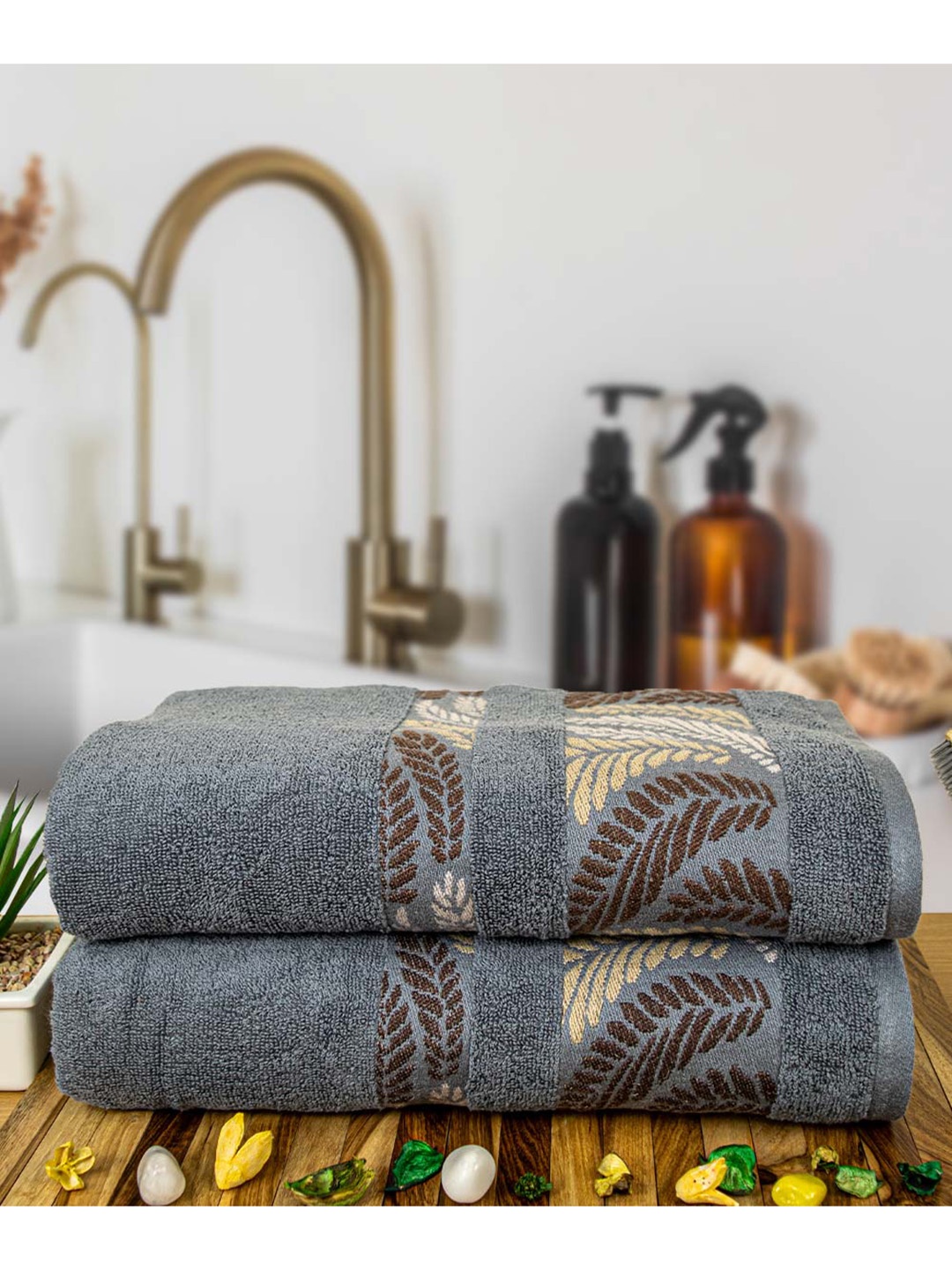

RANGOLI Grey & Brown 2 Pieces Pure Cotton 470 GSM Bath Towels