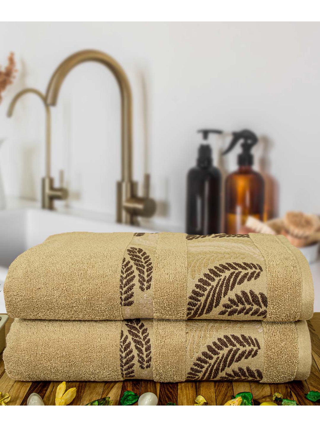 

RANGOLI Cream-Coloured & Brown 2 Pieces Printed Double-Ply Terry Cotton 470 GSM Bath Towel