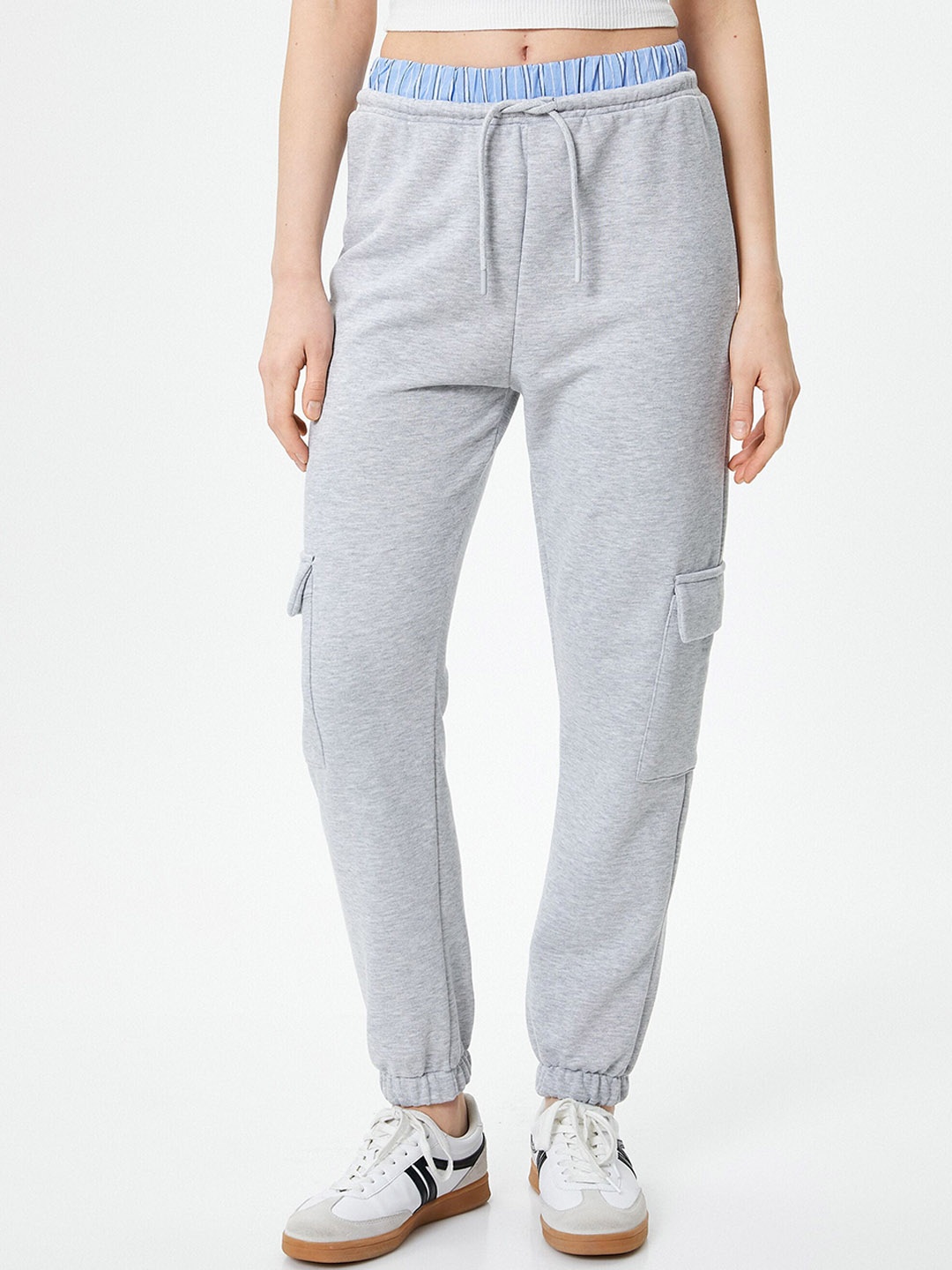 

Koton Women Mid Rise Cargo Joggers, Grey