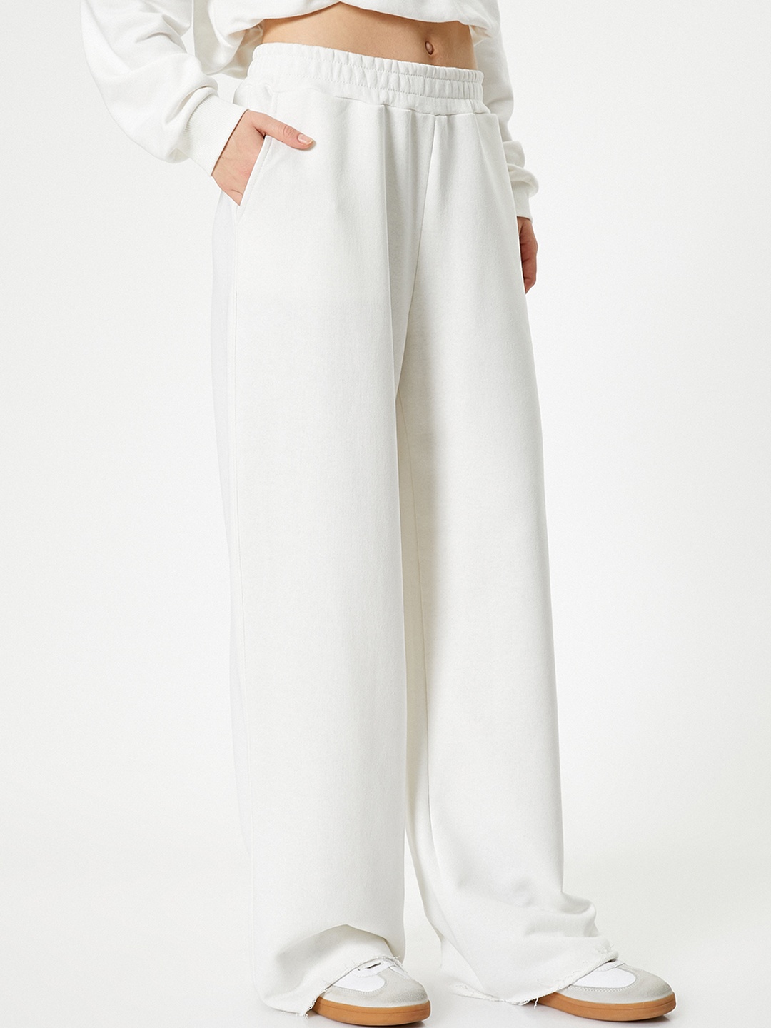 

Koton Women Regular Fit Side Pockets Track Pants, White