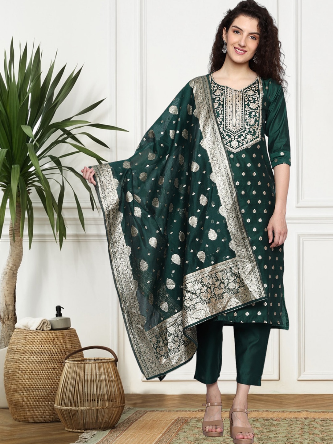 KALINI Floral Regular Chanderi Silk Kurta with Trousers & With Dupatta, Green