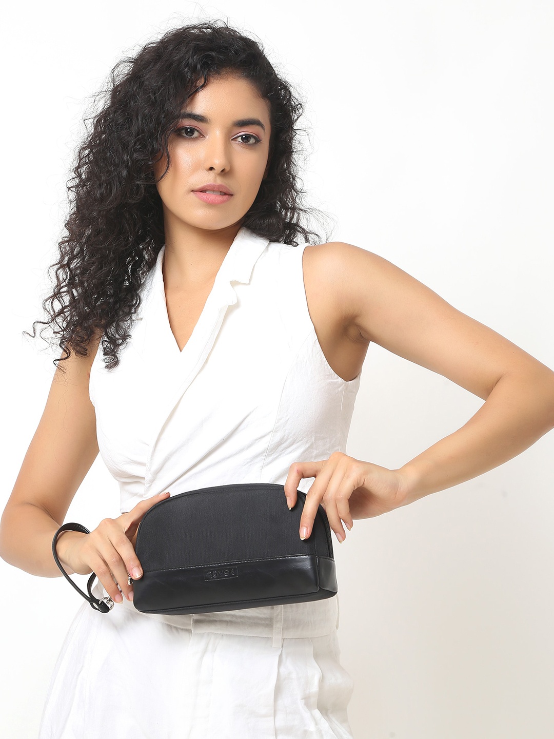 

ROVOK Unisex Texture Travel Pouch, Black