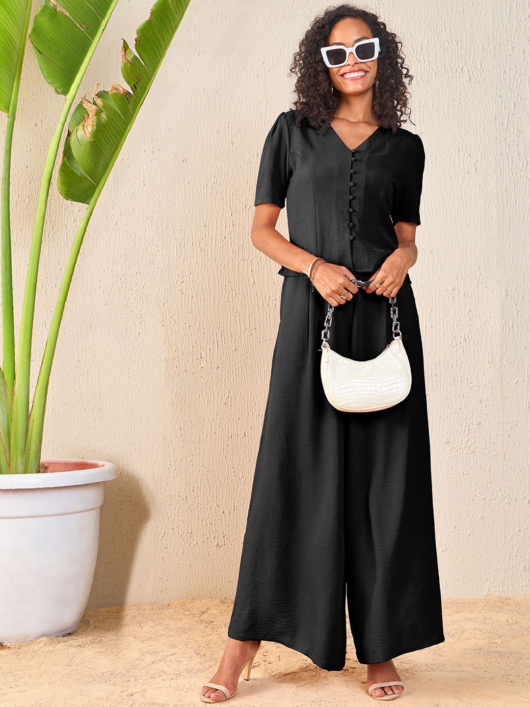 

SASSAFRAS V-Neck Top With Palazzo, Black