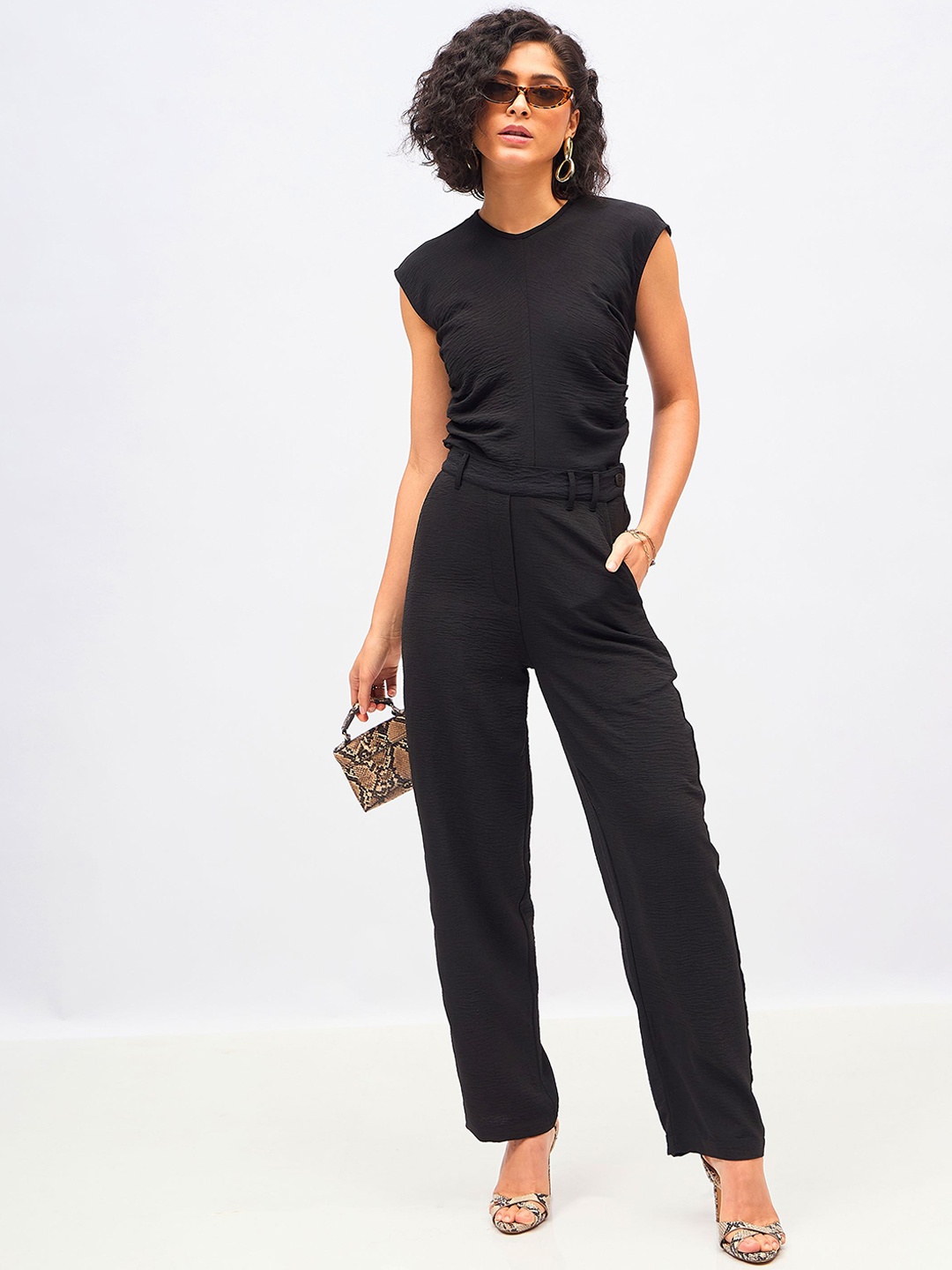 

SASSAFRAS Black Pleated Sleeveless Top With Trouser