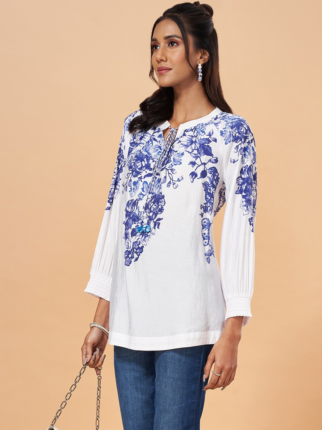 

Marigold Lane Floral Printed Tie-Up Neck Top, Blue