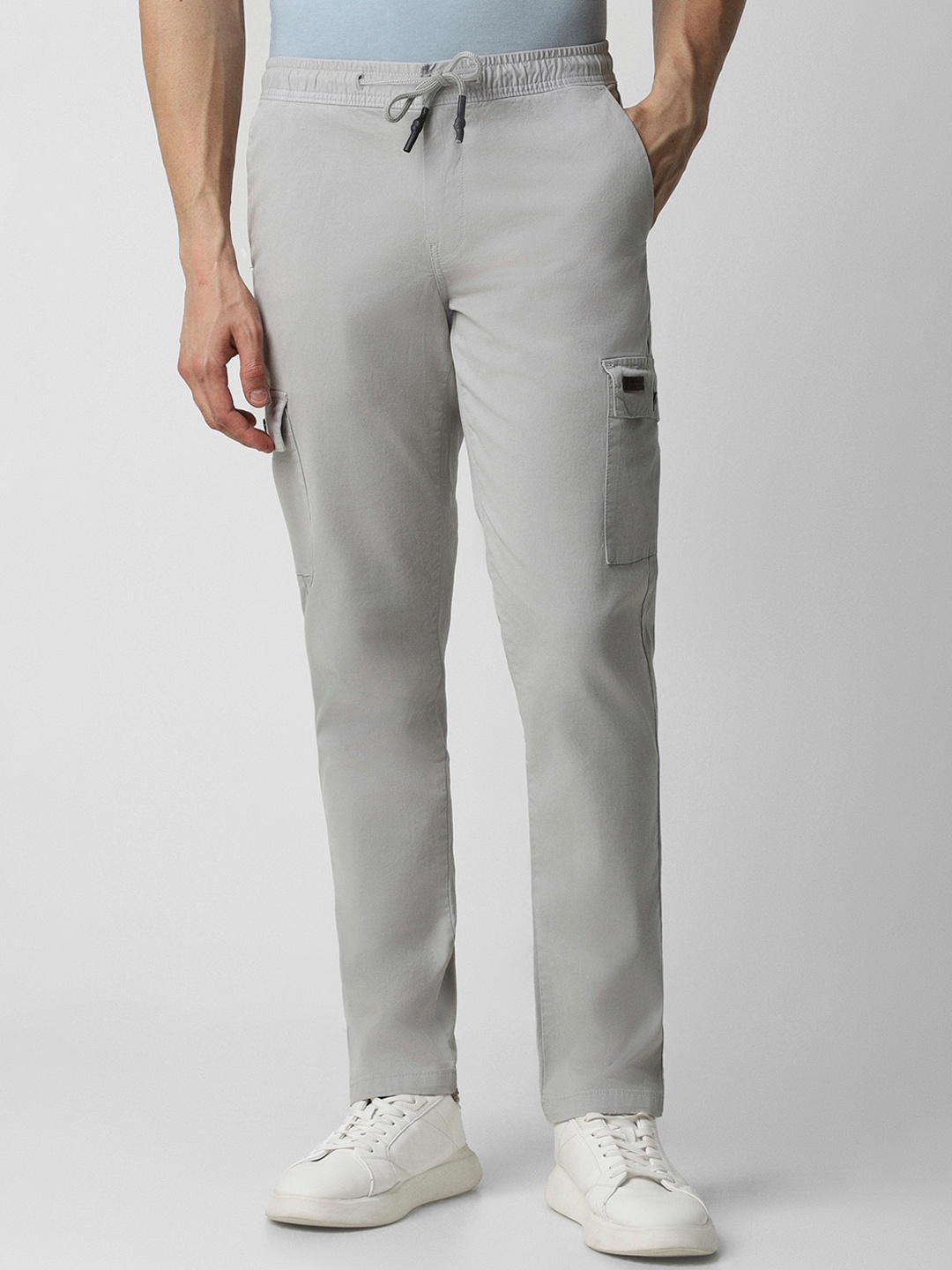 Van Heusen Sport Men Mid-Rise Slim Fit Cargo Trousers, Grey