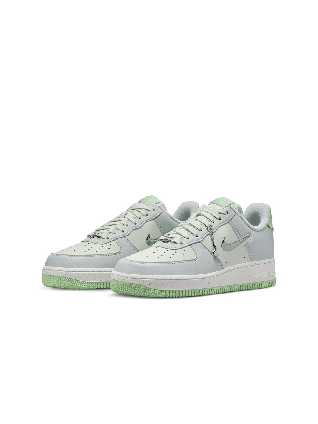 Nike Air Force 1 '07 Next Nature SE Women's Shoes, Grey
