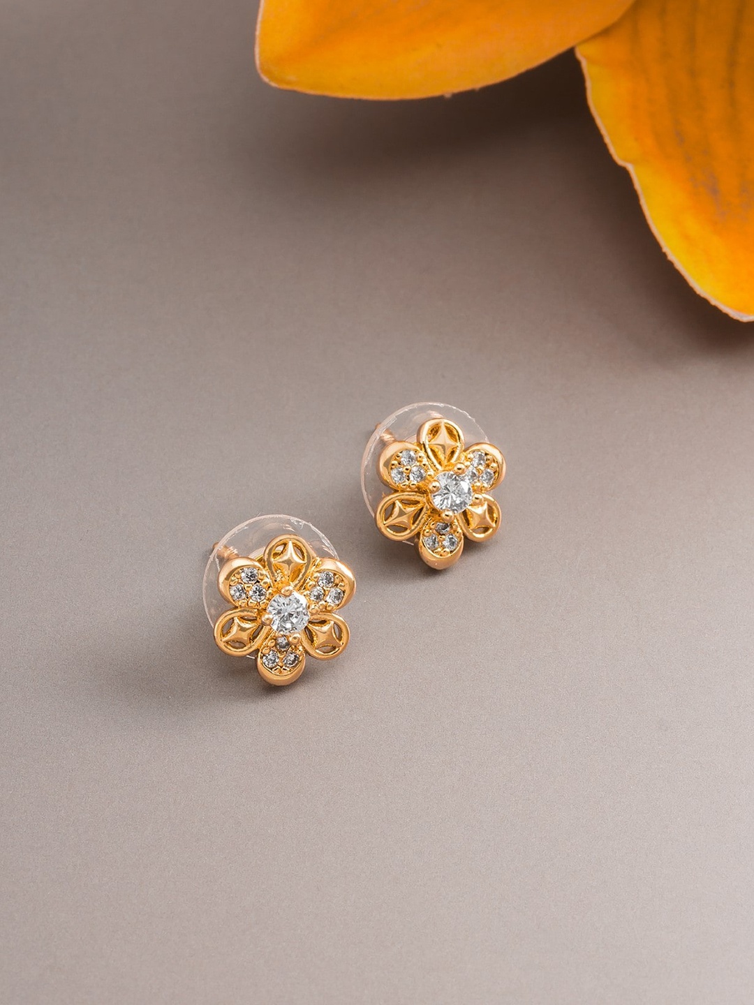 

LUMIERE JEWEL Gold-Plated Floral Stud Earrings
