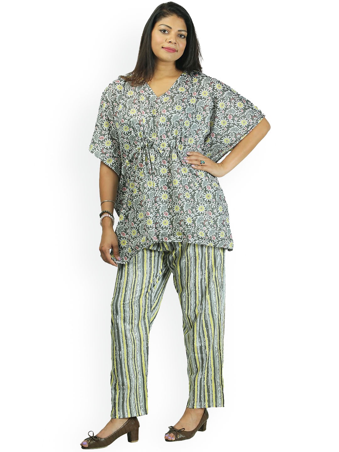 

Freesia Array Sunlit Petals Printed Pure Cotton Kaftan Top With Trousers, Grey