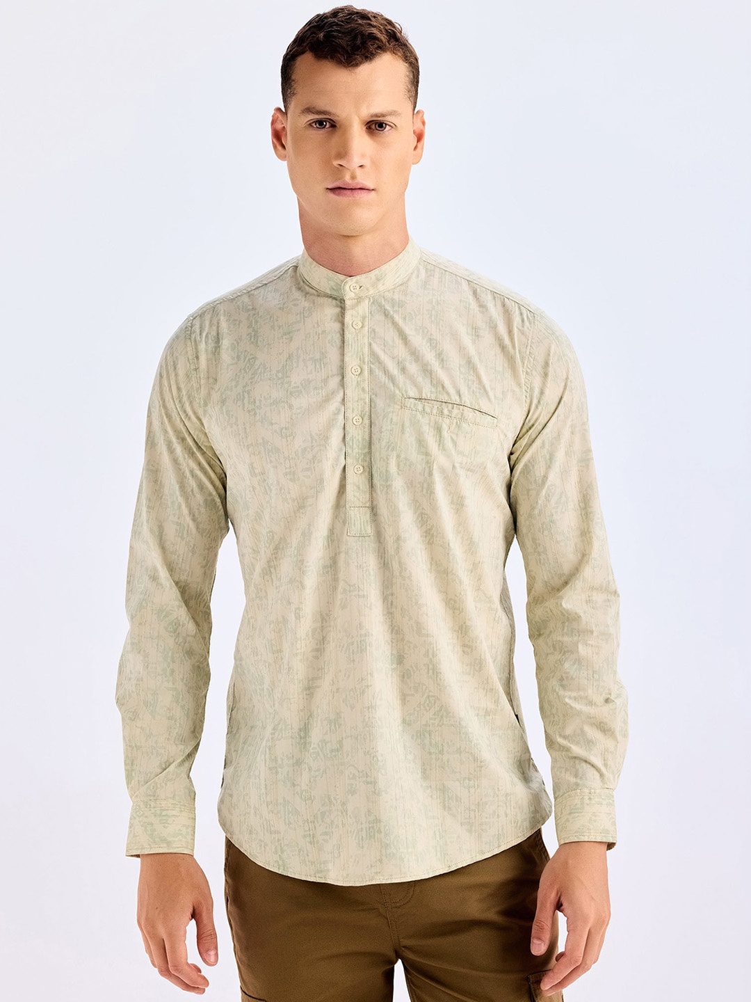 

Red Flame Abstract Printed Band Collar Kurta, Cream
