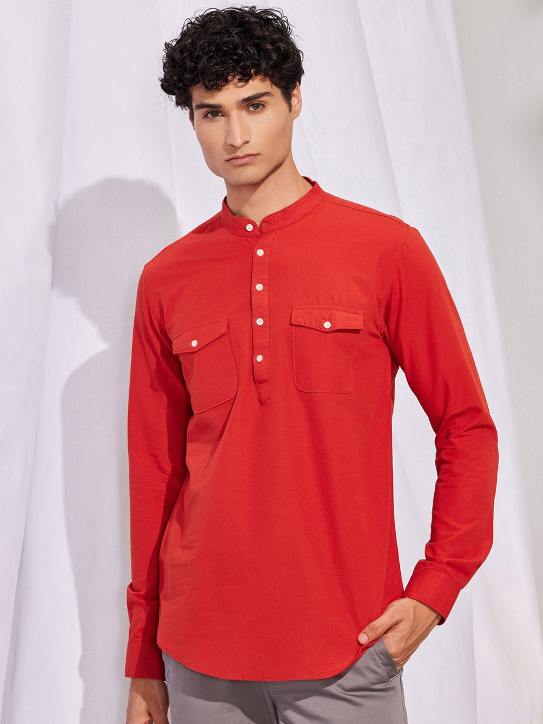 

Red Flame Mandarin Collar Long Sleeves Straight Cotton Kurta