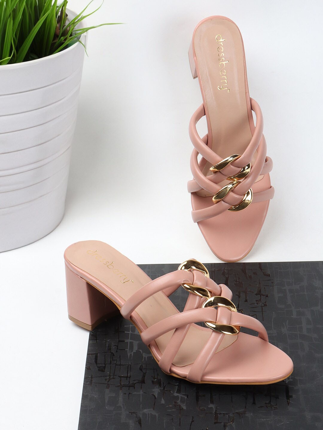 

DressBerry Peach-Coloured Textured Open Toe Block Heels