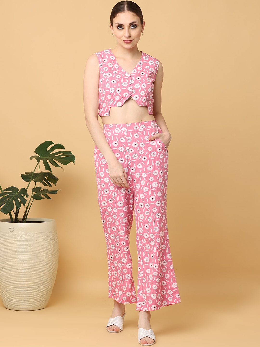 

Cora Floral Printed V-Neck Crop Top & Trouser, Pink