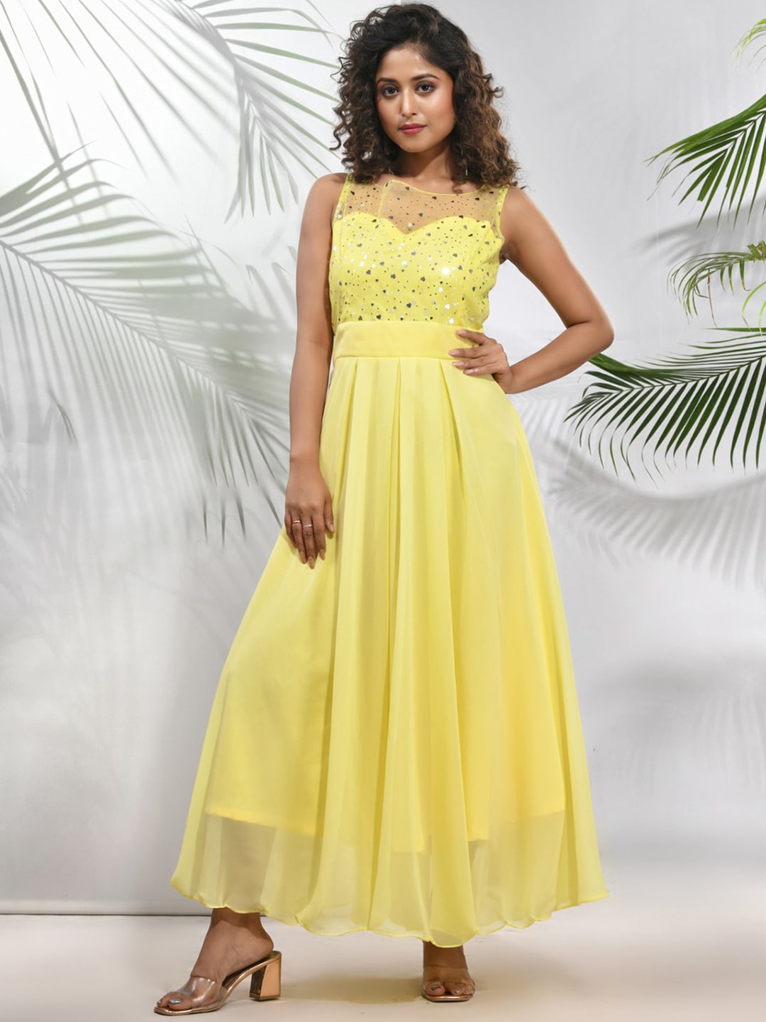 

Charukriti Embellished Sleeveless Fit & Flared Maxi Gown With Bow, Yellow