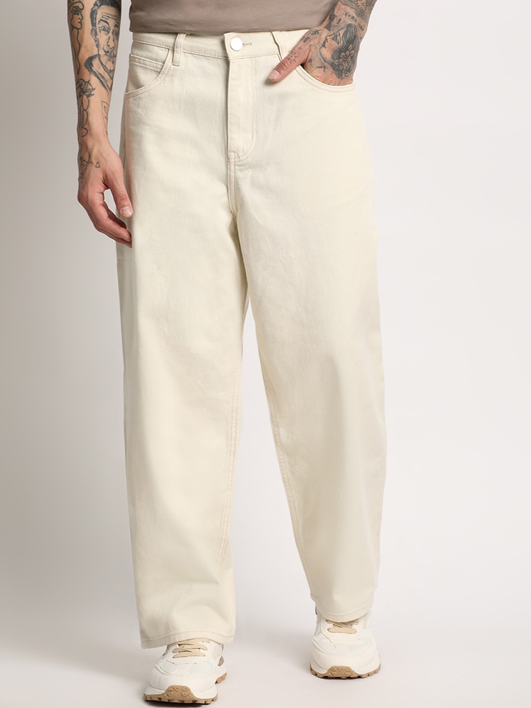 

THE BEAR HOUSE Men Straight Fit Stretchable Pure Cotton Jeans, Cream