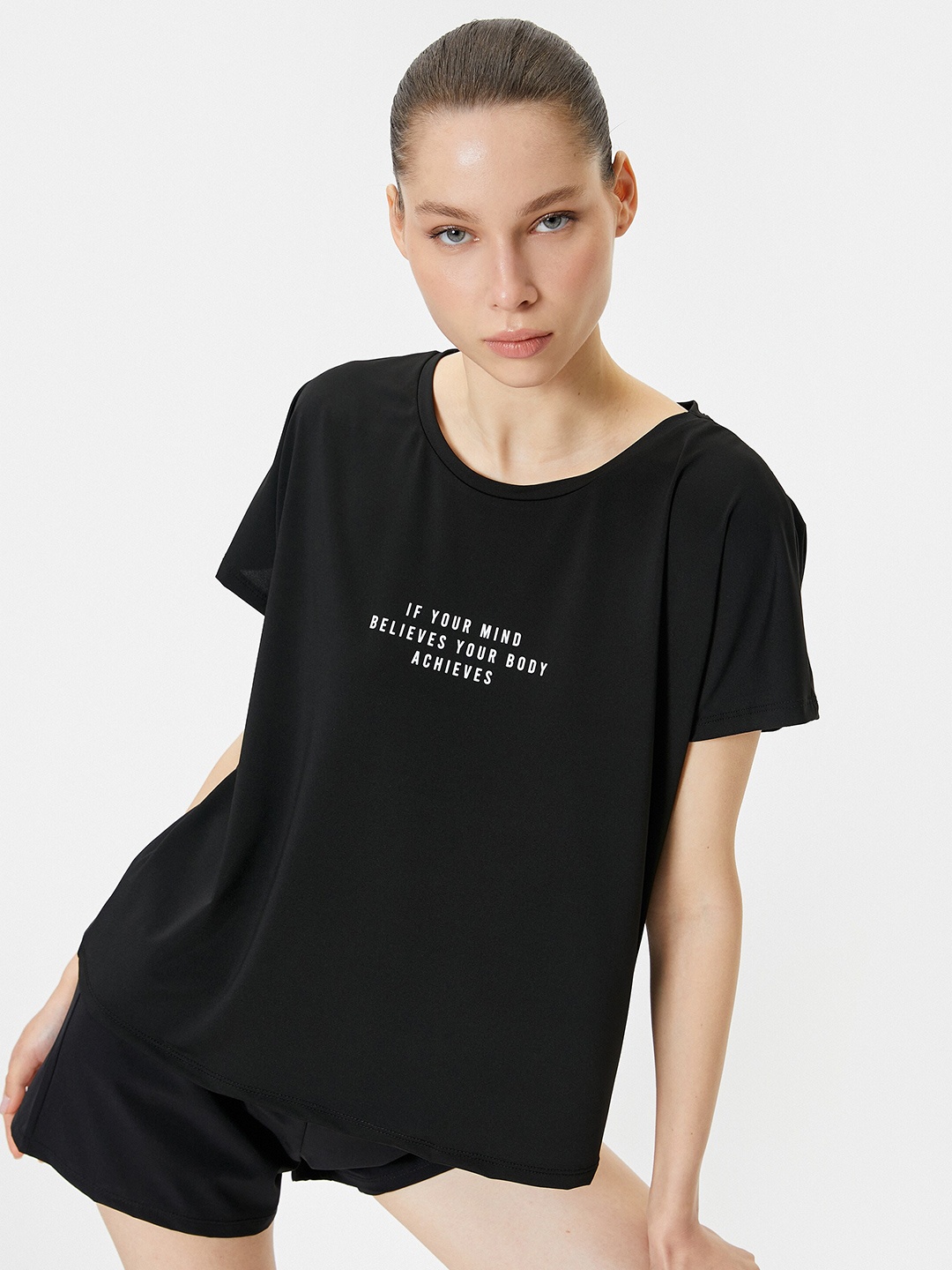 

Koton Extended Sleeves Relaxed Fit T-shirt, Black