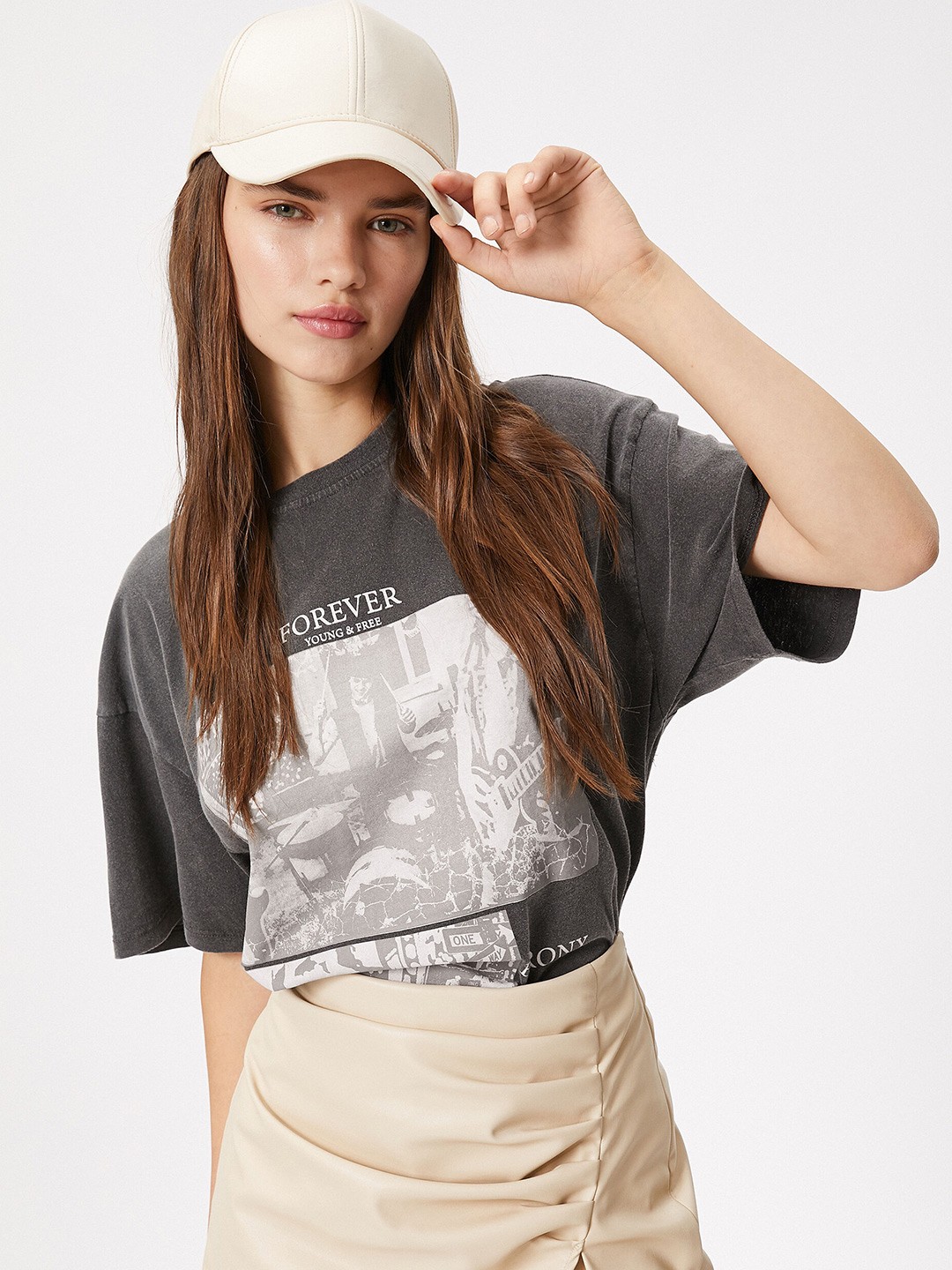 

Koton Graphic Printed Short Sleeves Oversized Cotton T-shirt, Grey