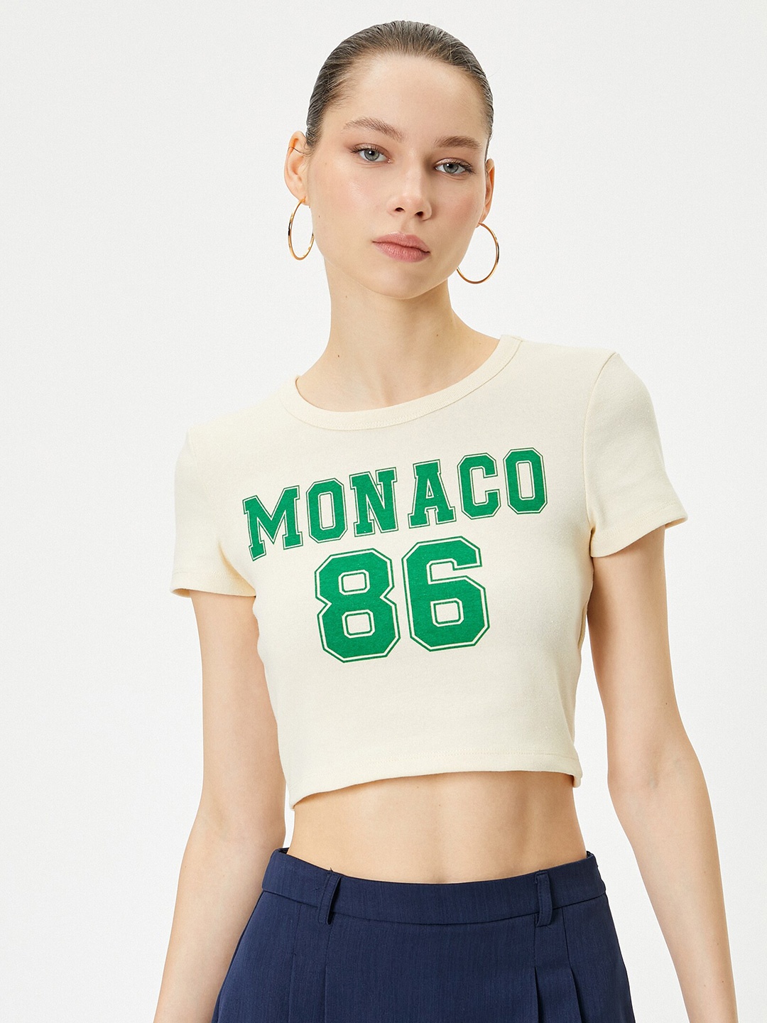 

Koton Typography Printed Slim Fit Crop T-shirt, Beige