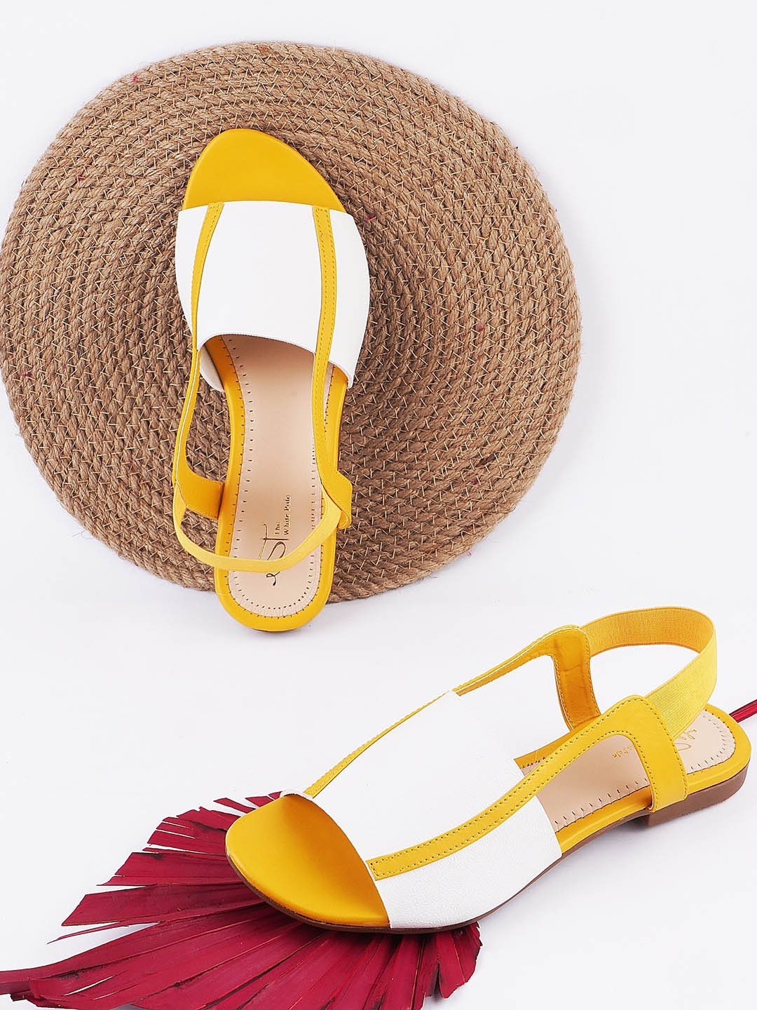 

Try Me Colourblocked Backstrap Open Toe Flats, White