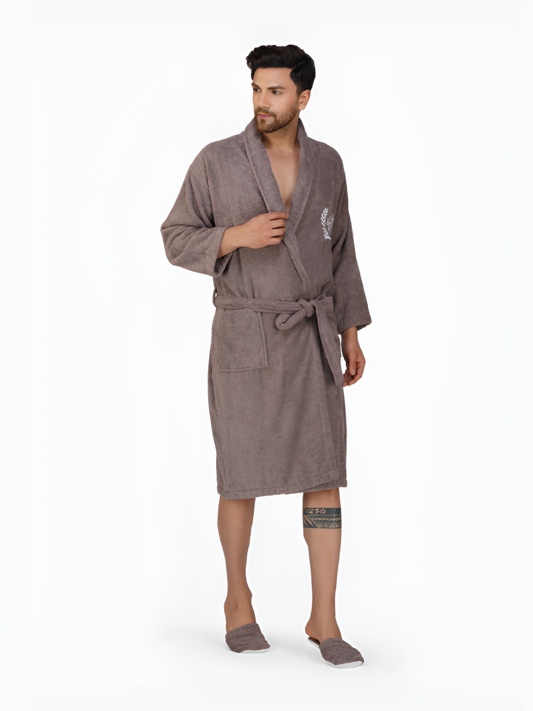 

Aura Men Bamboo Bath Robe, Brown